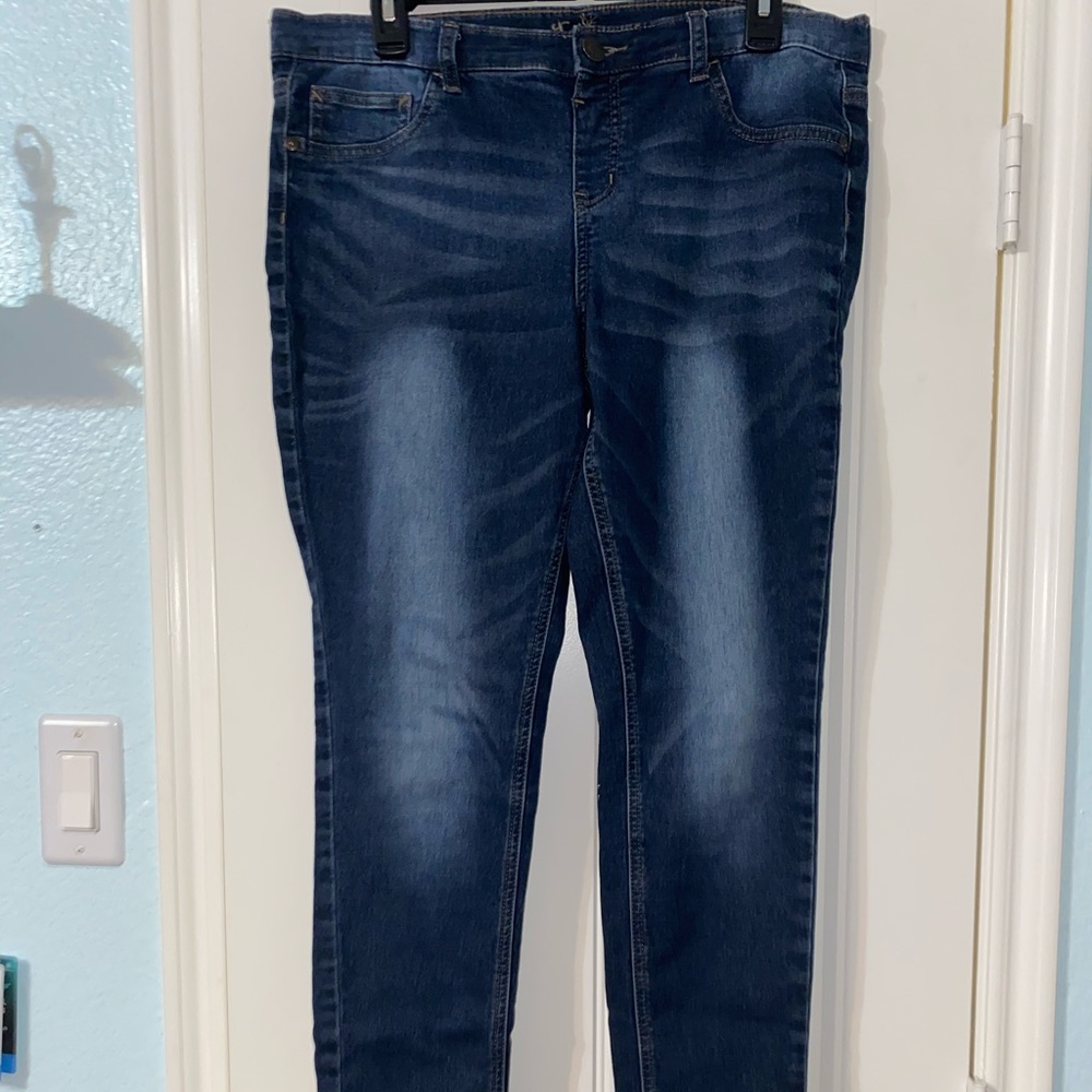 jeans